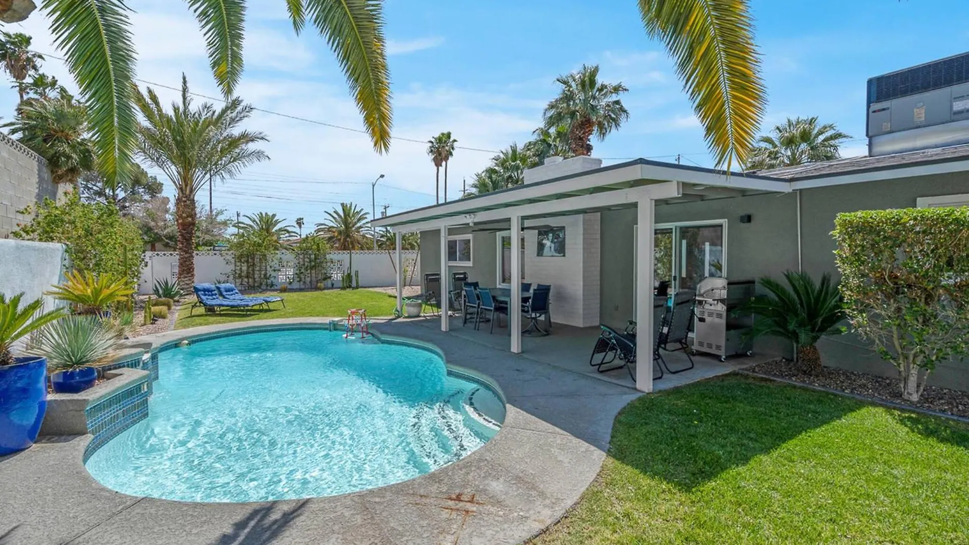 Next To Strip | Pool | Hot Tub | Bbq | Buddy Rich Las Vegas Feriehus